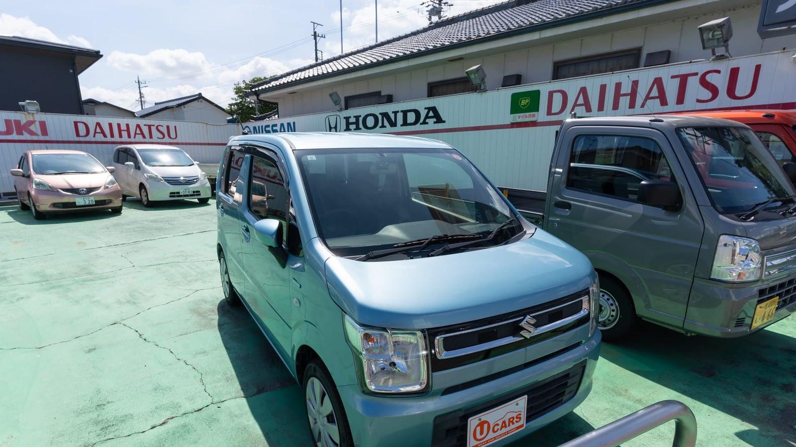 ハラ・モーターの展示中古車